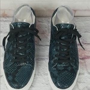 Kenneth Cole Kam Sneakers - like new!